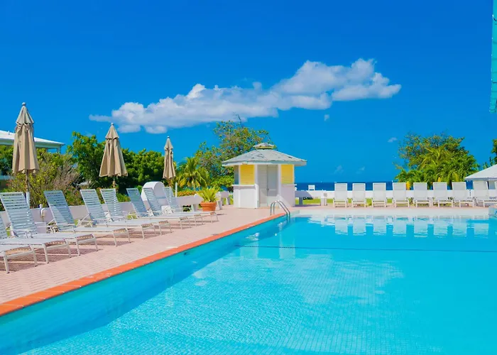Allamanda Beach Hotel