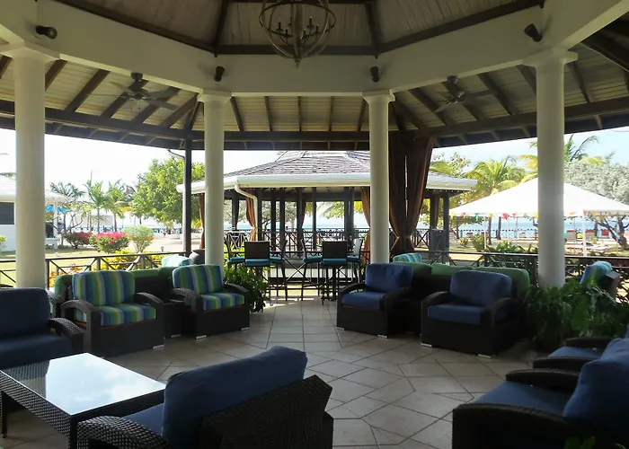 Coyaba Beach Resort